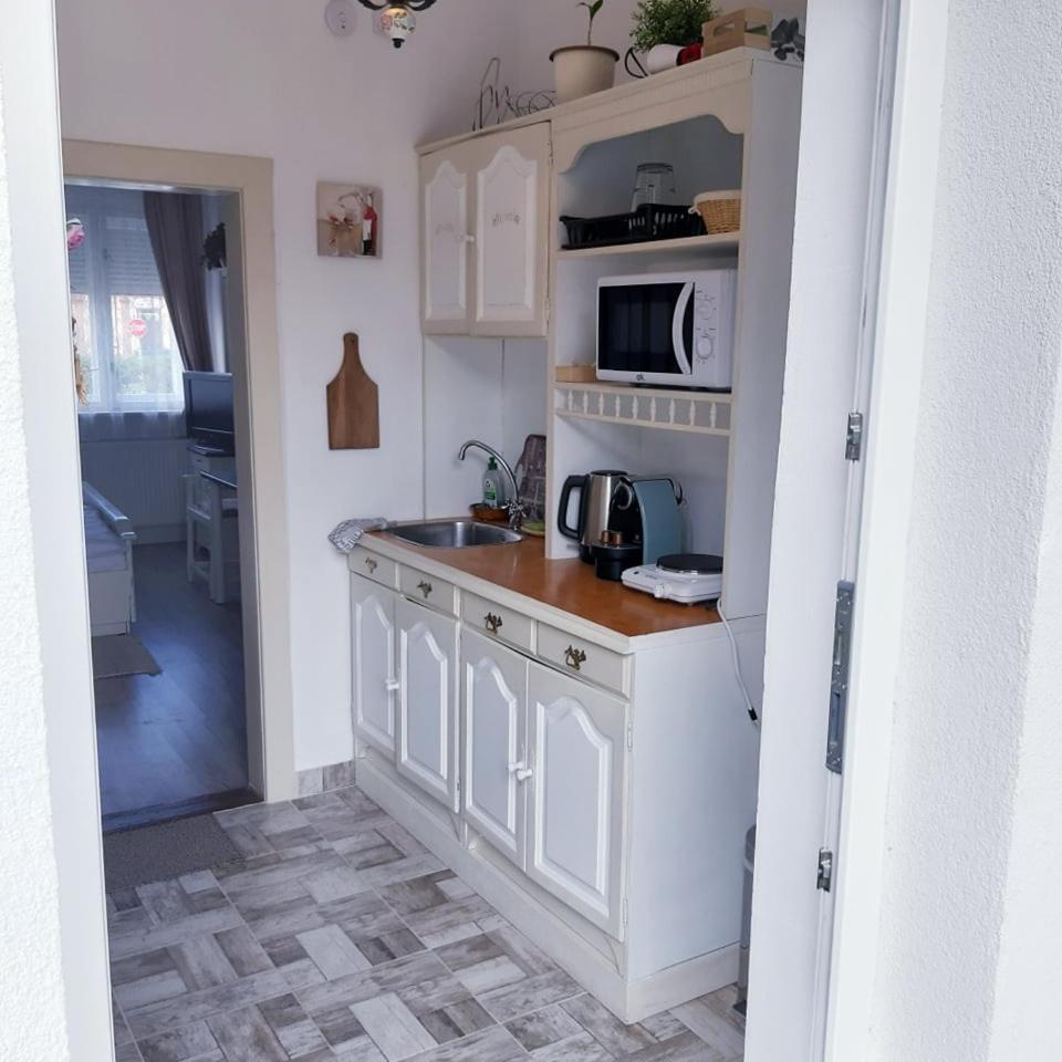 Mosonmagyaróvár Edina Vintage Vendeghaz 아파트 외부 사진